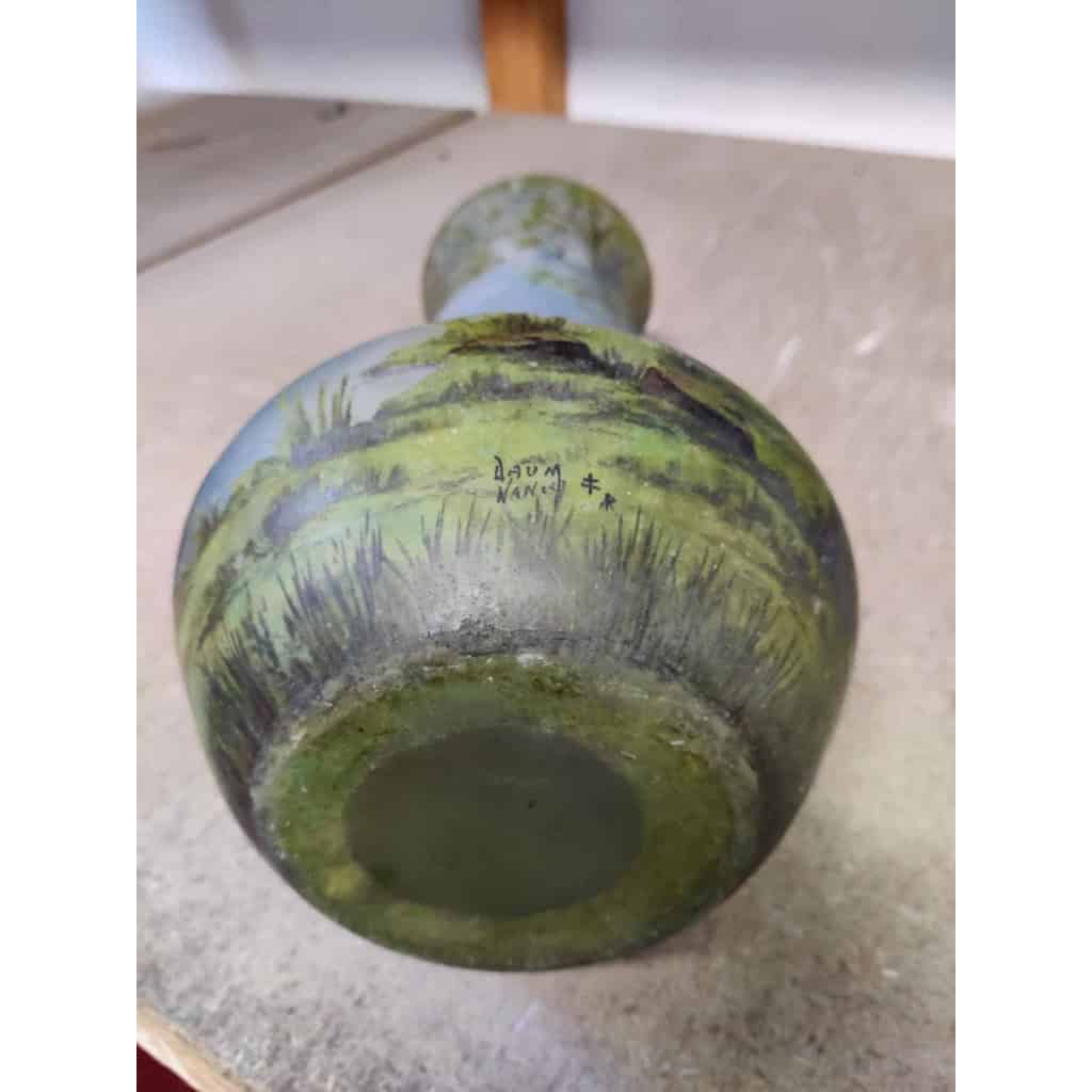 Daum Nancy : Vase Paysage Lacustre « Printemps » | Biron Daum Nancy : Vase Paysage Lacustre « Printemps »