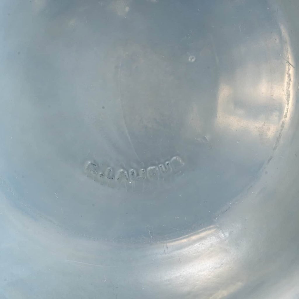 Vase « Courges » verre opalescent patiné bleu de René LALIQUE | Biron Vase "Courges" verre opalescent patiné bleu de René LALIQUE