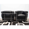 Paire de Fauteuils « LC2 » de LE CORBUSIER, PERRIAND et JEANNERET | Biron Paire de Fauteuils "LC2" de LE CORBUSIER, PERRIAND et JEANNERET