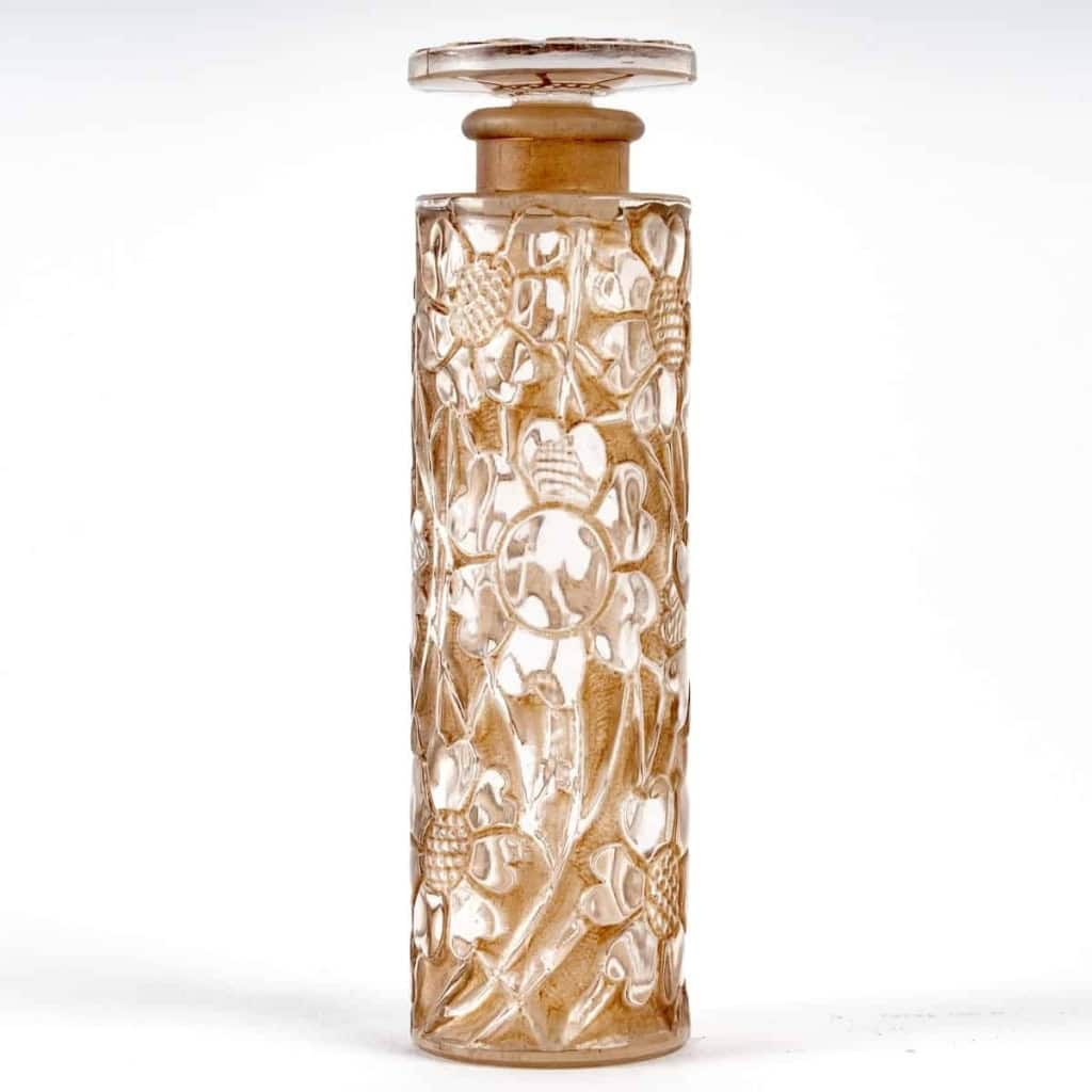 Flacon « Chypre » verre blanc patiné sépia de René LALIQUE pour Forvil | Biron Flacon « Chypre » verre blanc patiné sépia de René LALIQUE pour Forvil