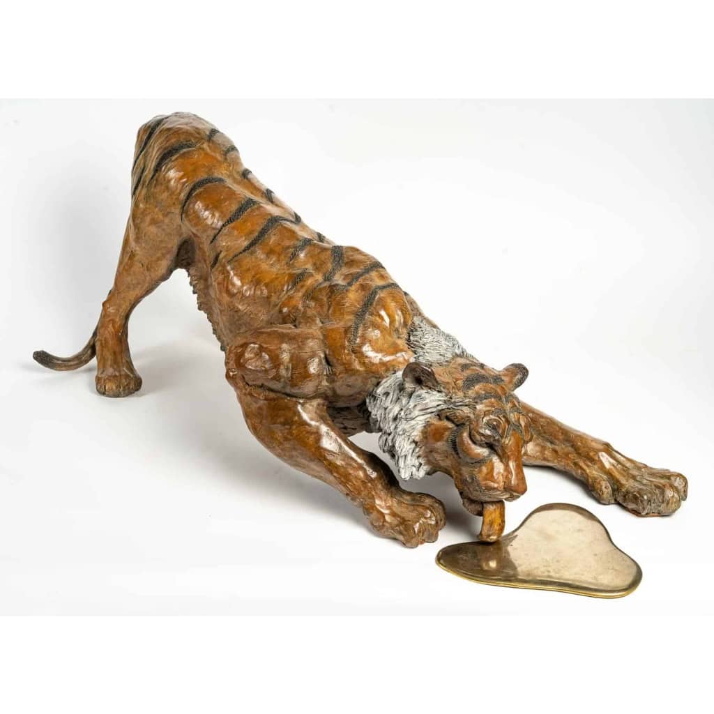 Tigre en bronze, fondeur Chapon, XXème siècle | Biron Tigre en bronze, fondeur Chapon, XXème siècle