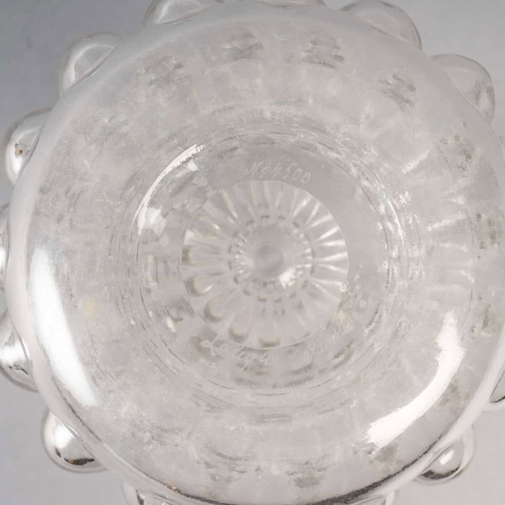 Carafe « Gouttes d’Eau » verre blanc de René LALIQUE | Biron Carafe "Gouttes d'Eau" verre blanc de René LALIQUE