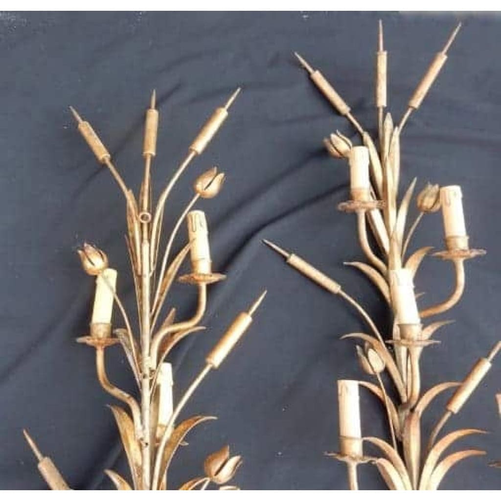 1970′ Série De 7 Appliques Aux Roseaux En Fer Doré Par Hans Kogl Pour Maison Jansen 5 Ampoules H 104 cm | Biron 1970′ Série De 7 Appliques Aux Roseaux En Fer Doré Par Hans Kogl Pour Maison Jansen 5 Ampoules H 104 cm
