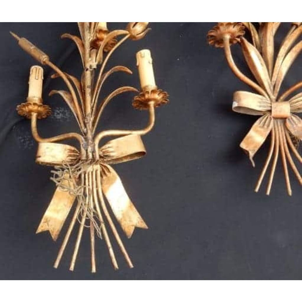 1970′ Série De 7 Appliques Aux Roseaux En Fer Doré Par Hans Kogl Pour Maison Jansen 5 Ampoules H 104 cm | Biron 1970′ Série De 7 Appliques Aux Roseaux En Fer Doré Par Hans Kogl Pour Maison Jansen 5 Ampoules H 104 cm