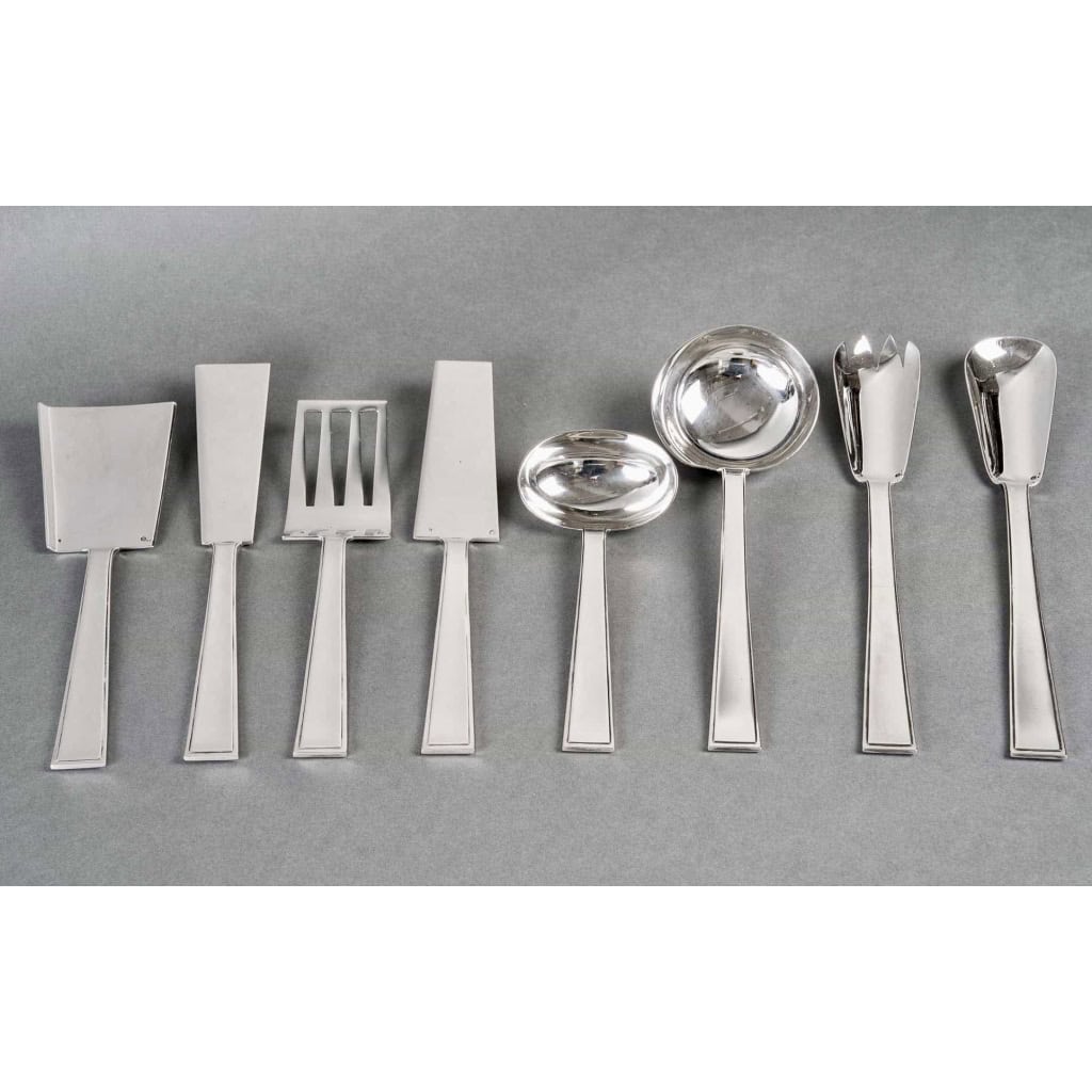 Ménagère Art Deco argent massif de TETARD FRERES en coffret – 154 pièces | Biron Ménagère Art Deco argent massif de TETARD FRERES en coffret - 154 pièces
