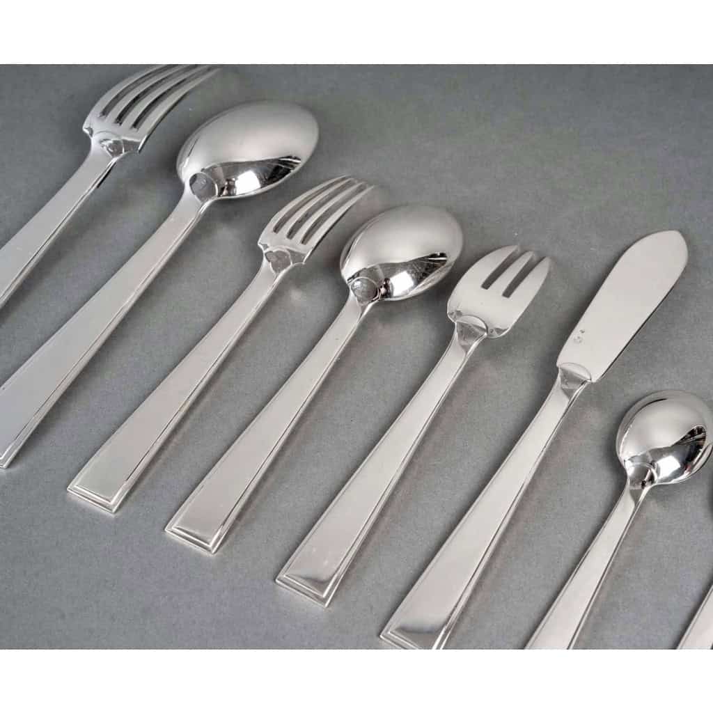 Ménagère Art Deco argent massif de TETARD FRERES en coffret – 154 pièces | Biron Ménagère Art Deco argent massif de TETARD FRERES en coffret - 154 pièces