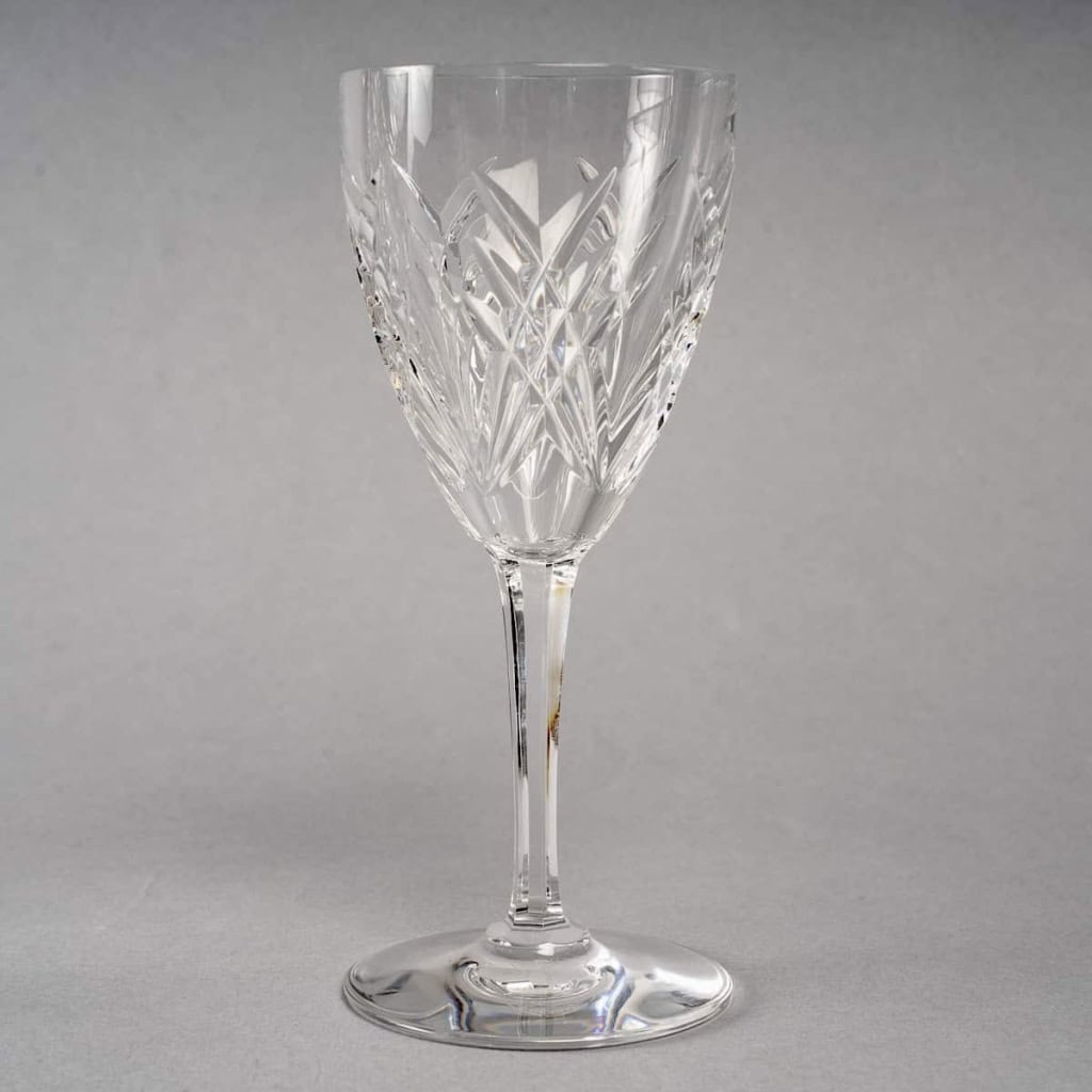 Service de verres « Auvergne » cristal taillé de BACCARAT – 36 pièces | Biron Service de verres "Auvergne" cristal taillé de BACCARAT - 36 pièces