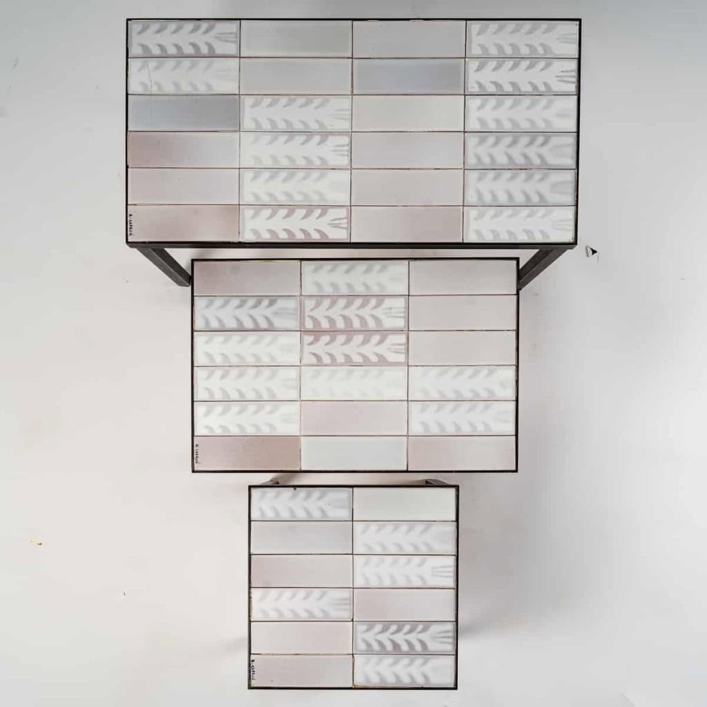 Tables gigognes en céramique des années 50-60 | Biron Tables gigognes en céramique des années 50-60
