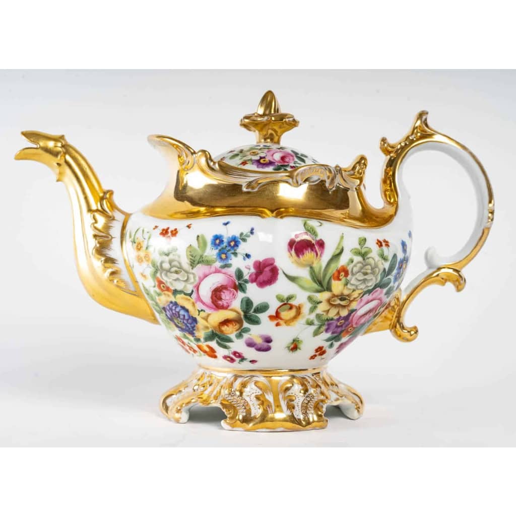 Théière en porcelaine de Paris, XIXème siècle | Biron Théière en porcelaine de Paris, XIXème siècle