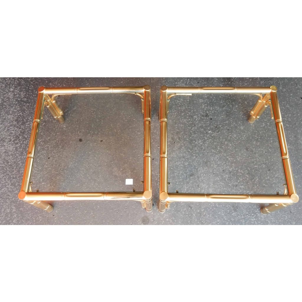 1970′ Paire de Tables ou Bouts de Canapés Style Maison Jansen Décor Bambou en Métal Doré