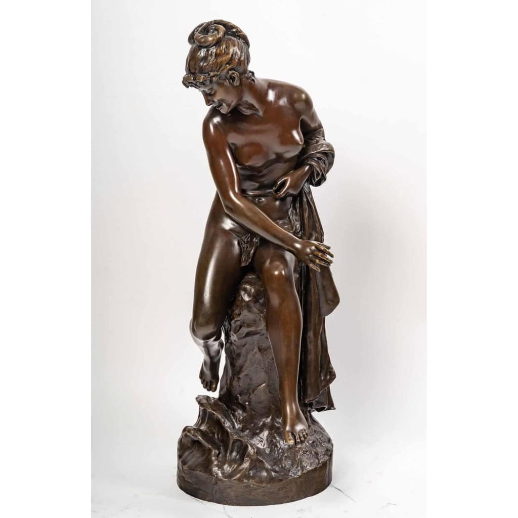 Bronze « Femme assise sur un rocher », XIXème siècle | Biron ||||||||||||