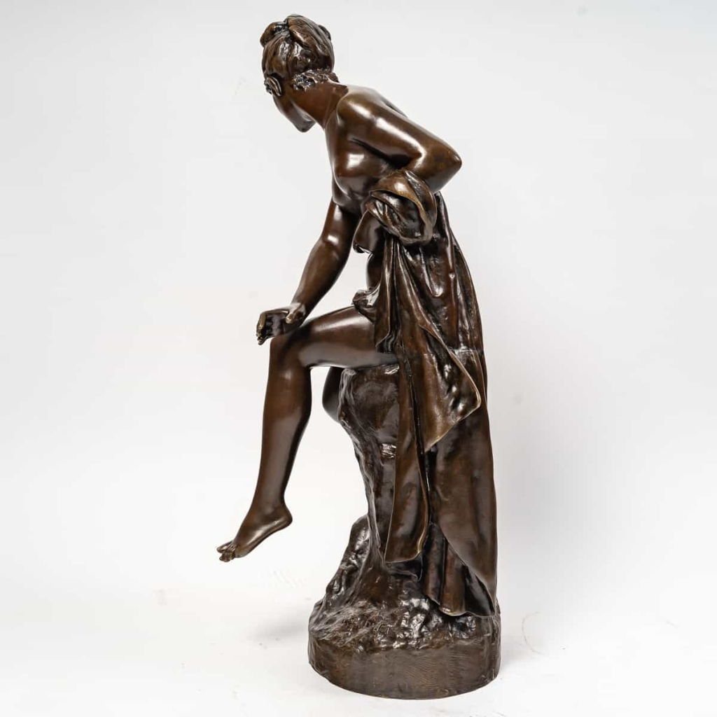 Bronze « Femme assise sur un rocher », XIXème siècle | Biron Bronze "Femme assise sur un rocher", XIXème siècle