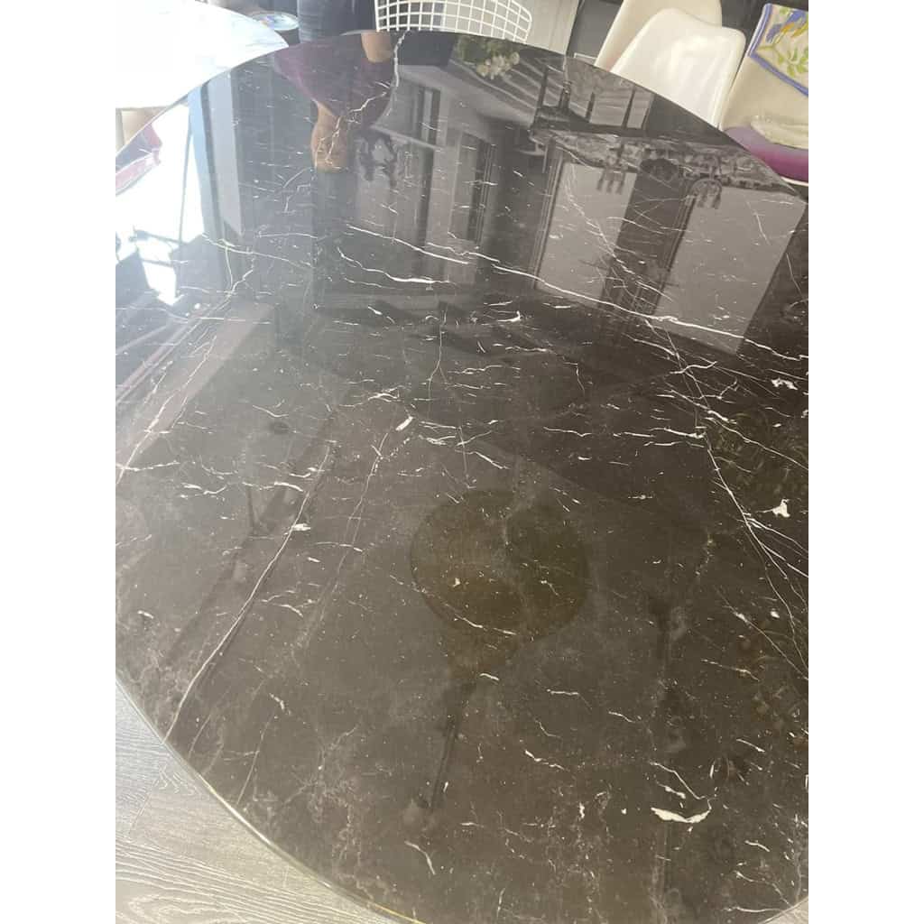 Saarinen & Knoll International: "Tulip" table, marquina marble and black rilsan