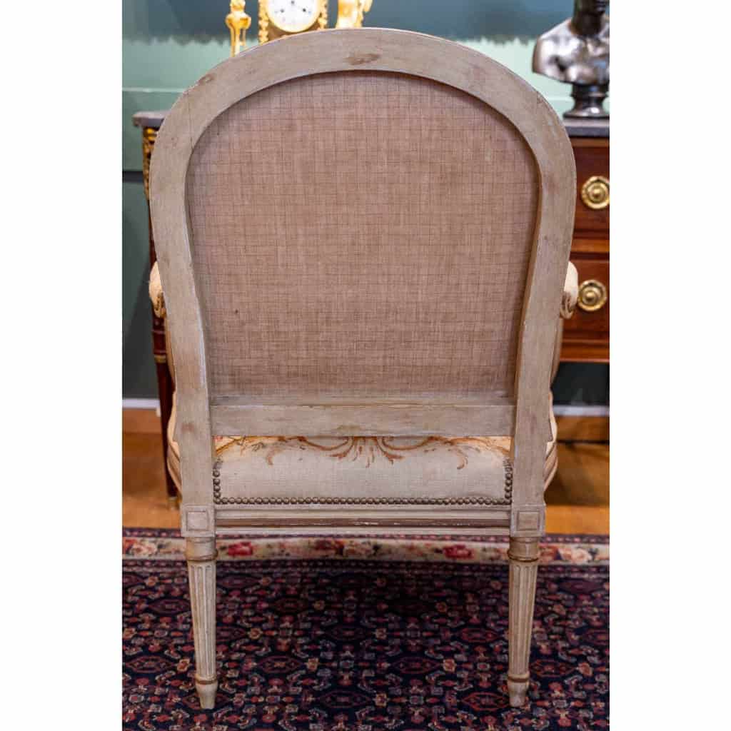 Paire De Fauteuils De Style Louis XVI. XIXème Siècle.
