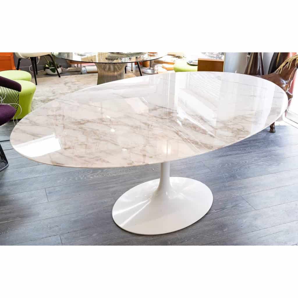 Eero Saarinen for Knoll: “Oval Tulip” table in calacatta oro marble
