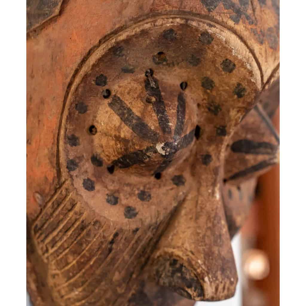 Masque africain en bois, XXe siècle | Biron Masque africain en bois, XXe siècle