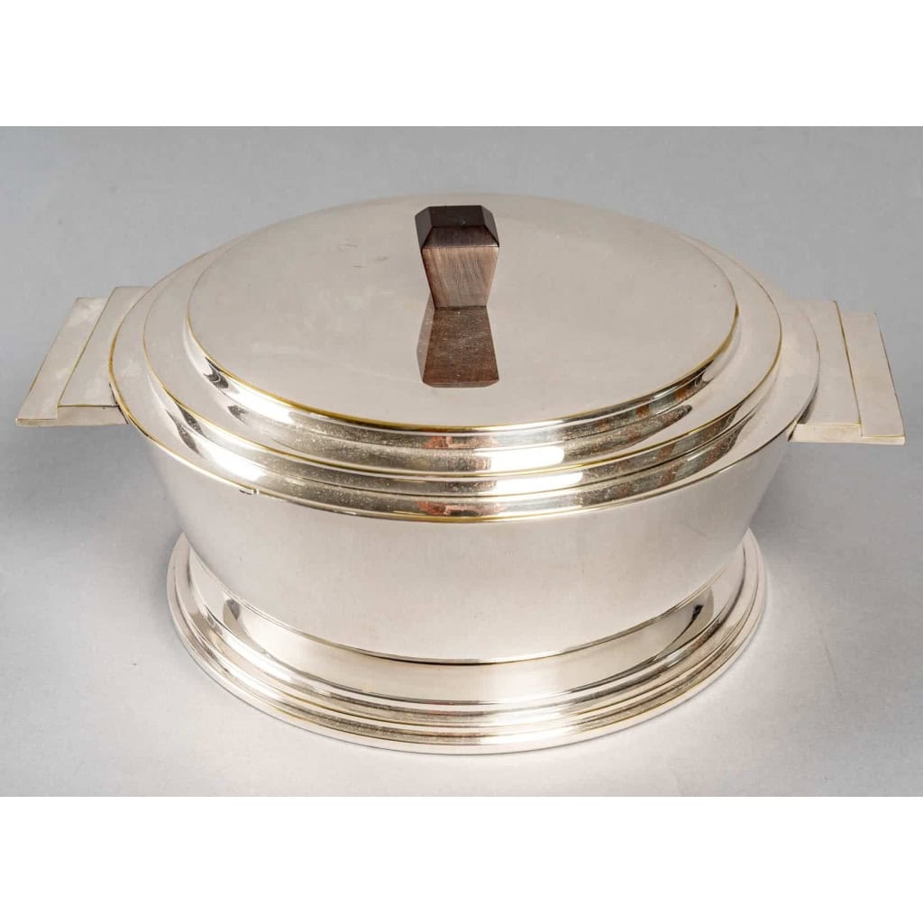Légumier vintage Art Déco du XXe siècle avec plateau en métal argenté – Pièce unique de collection | Biron Légumier vintage Art Déco du XXe siècle avec plateau en métal argenté - Pièce unique de collection