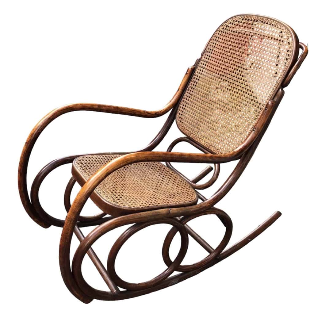 ROCKING CHAIR estampillé Thonet en hêtre courbé 1900. | Biron |||||||