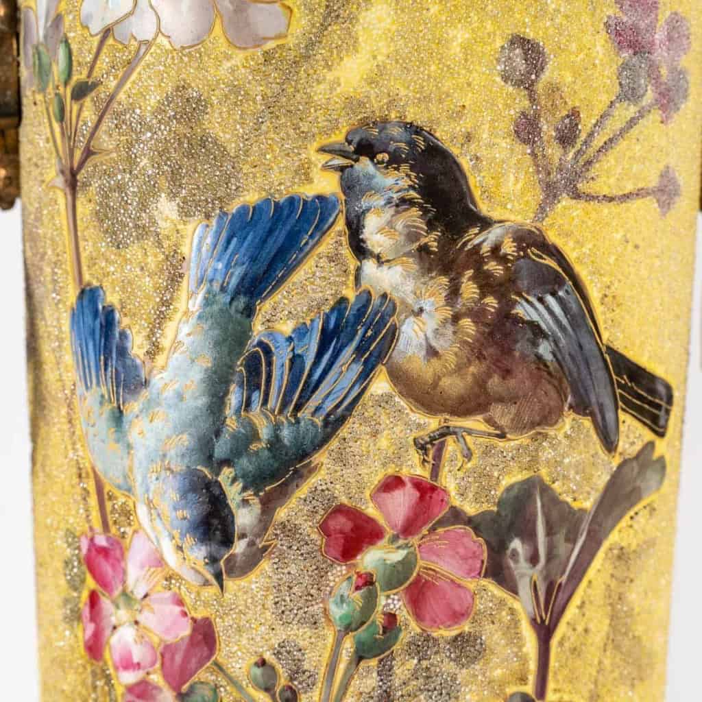 Paire en porcelaine émaillée et bronze, XIXème siècle, Napoléon III | Biron Paire en porcelaine émaillée et bronze, XIXème siècle, Napoléon III