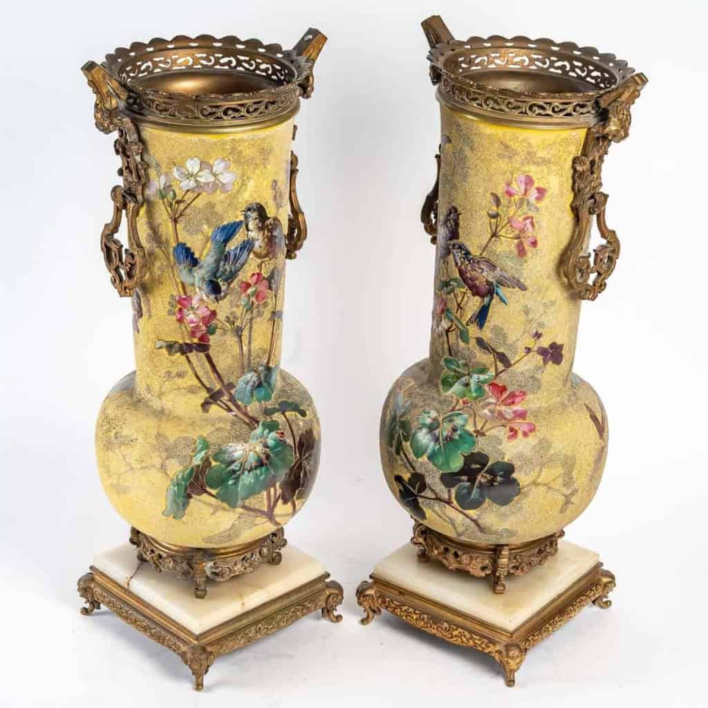 Paire en porcelaine émaillée et bronze, XIXème siècle, Napoléon III | Biron Paire en porcelaine émaillée et bronze, XIXème siècle, Napoléon III