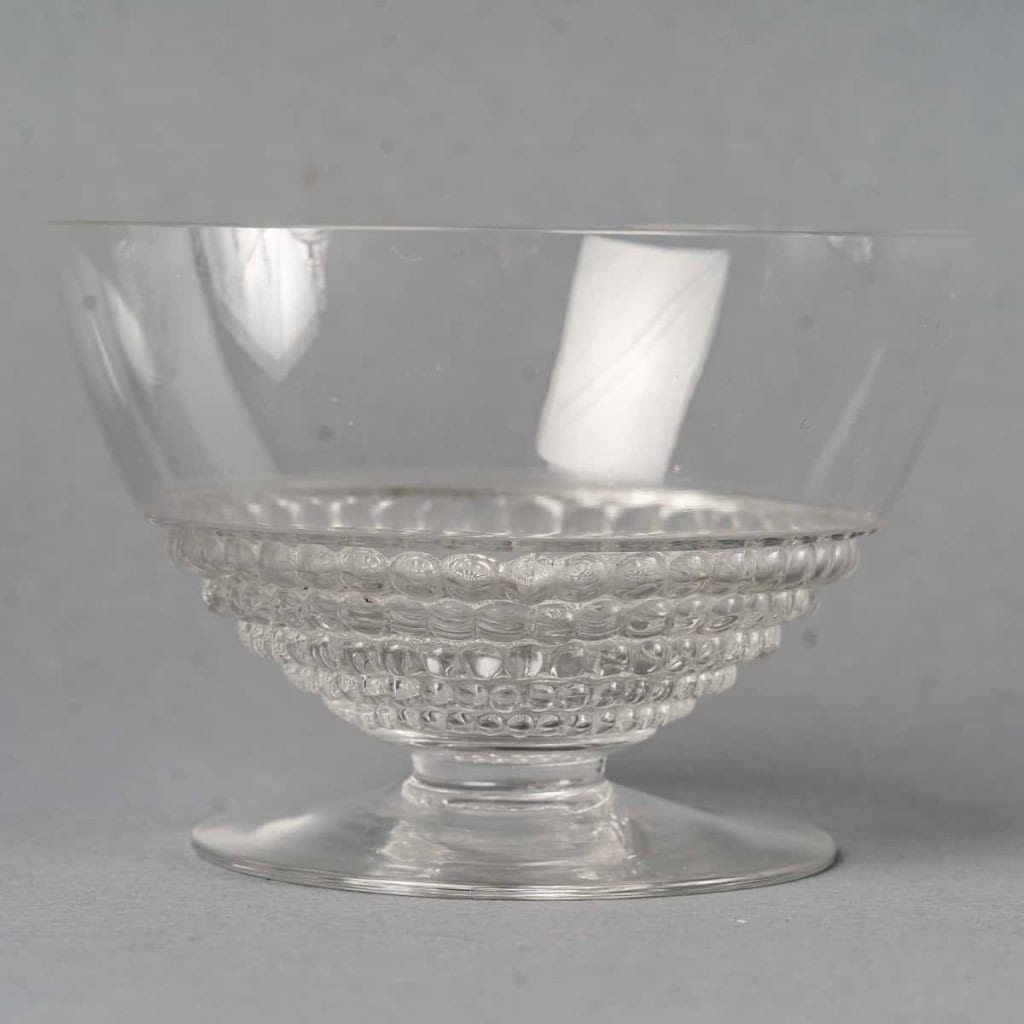 Service « Nippon » verre blanc de René LALIQUE – 50 Pièces | Biron Service "Nippon" verre blanc de René LALIQUE - 50 Pièces