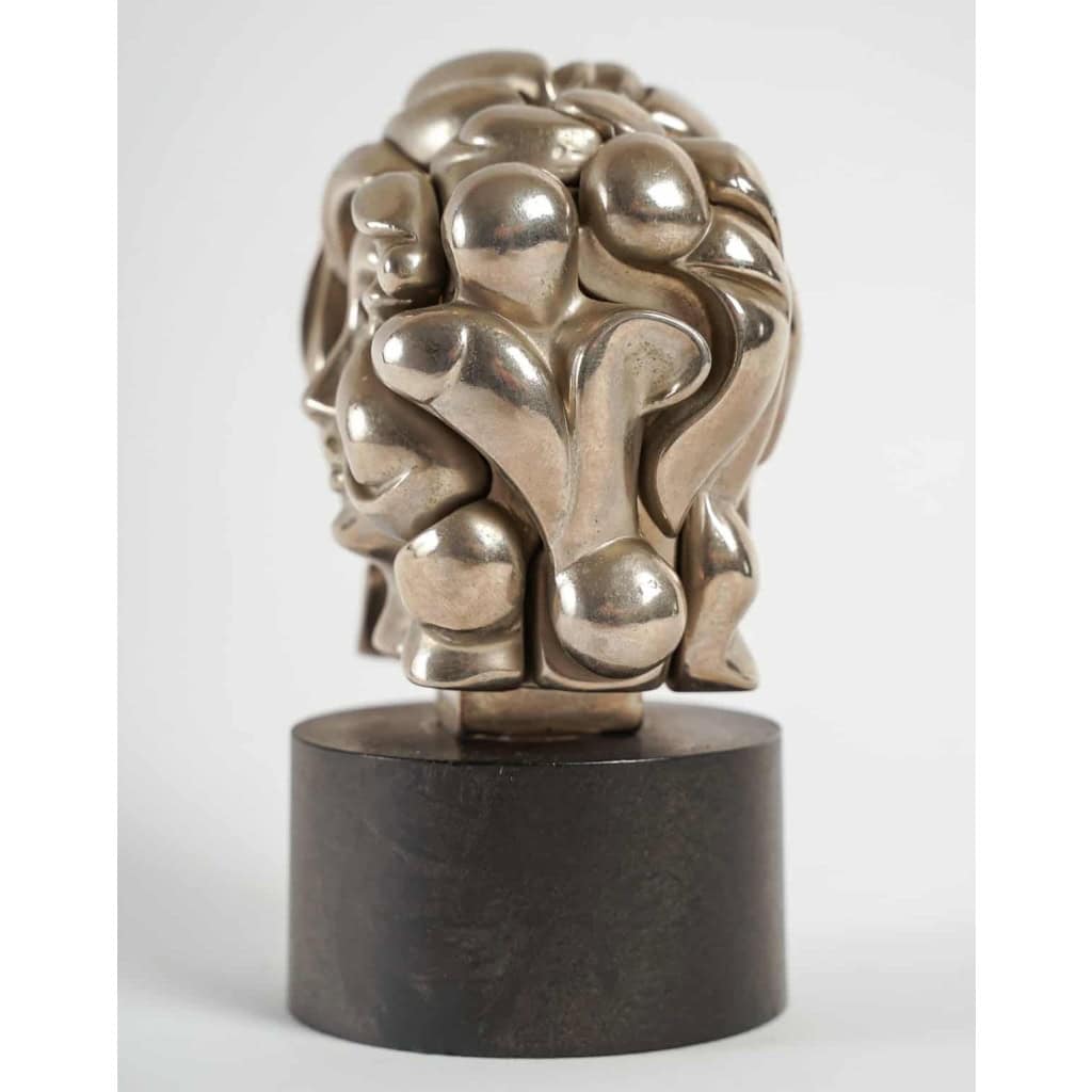 Statuette de Berrocal, tête de femme