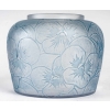 Vase « Pensées » verre bleu ciel patiné bleu de René LALIQUE | Biron |||||||