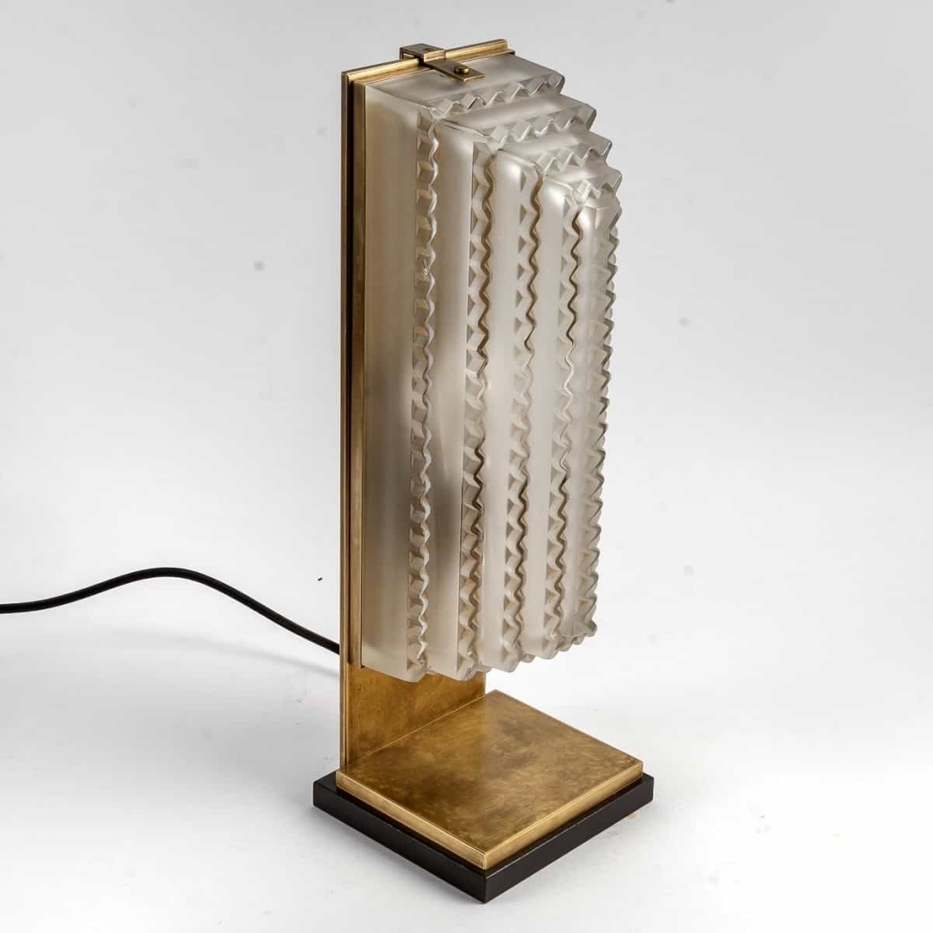 Paire de Lampes Art Déco « Normandie » verre blanc de René LALIQUE | Biron Paire de Lampes Art Déco "Normandie" verre blanc de René LALIQUE