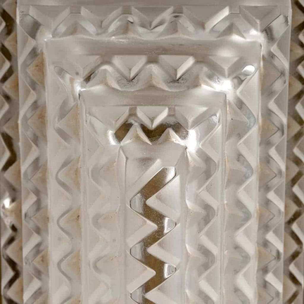 Paire de Lampes Art Déco « Normandie » verre blanc de René LALIQUE | Biron Paire de Lampes Art Déco "Normandie" verre blanc de René LALIQUE