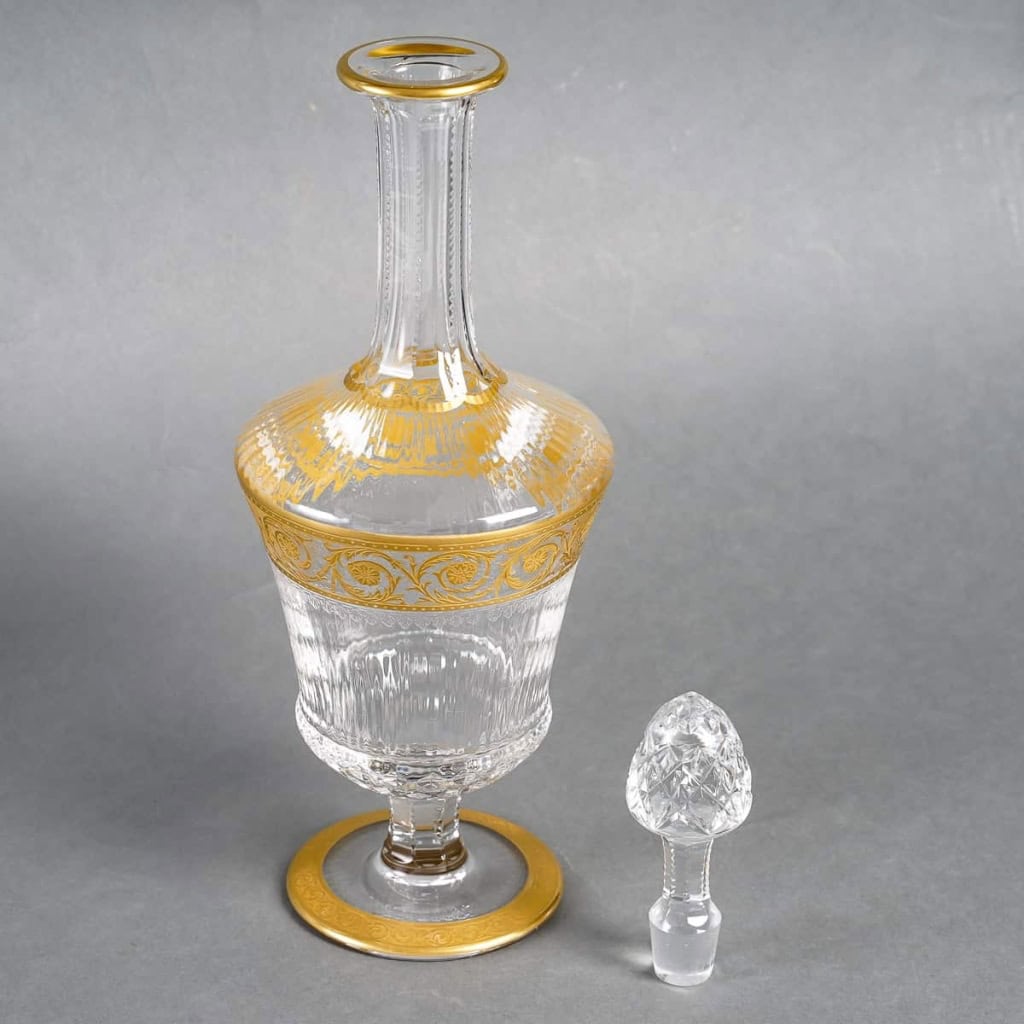 Cristallerie Saint Louis, Carafe à Vin Modèle « Thistle Or » | Biron Cristallerie Saint Louis, Carafe à Vin Modèle "Thistle Or"