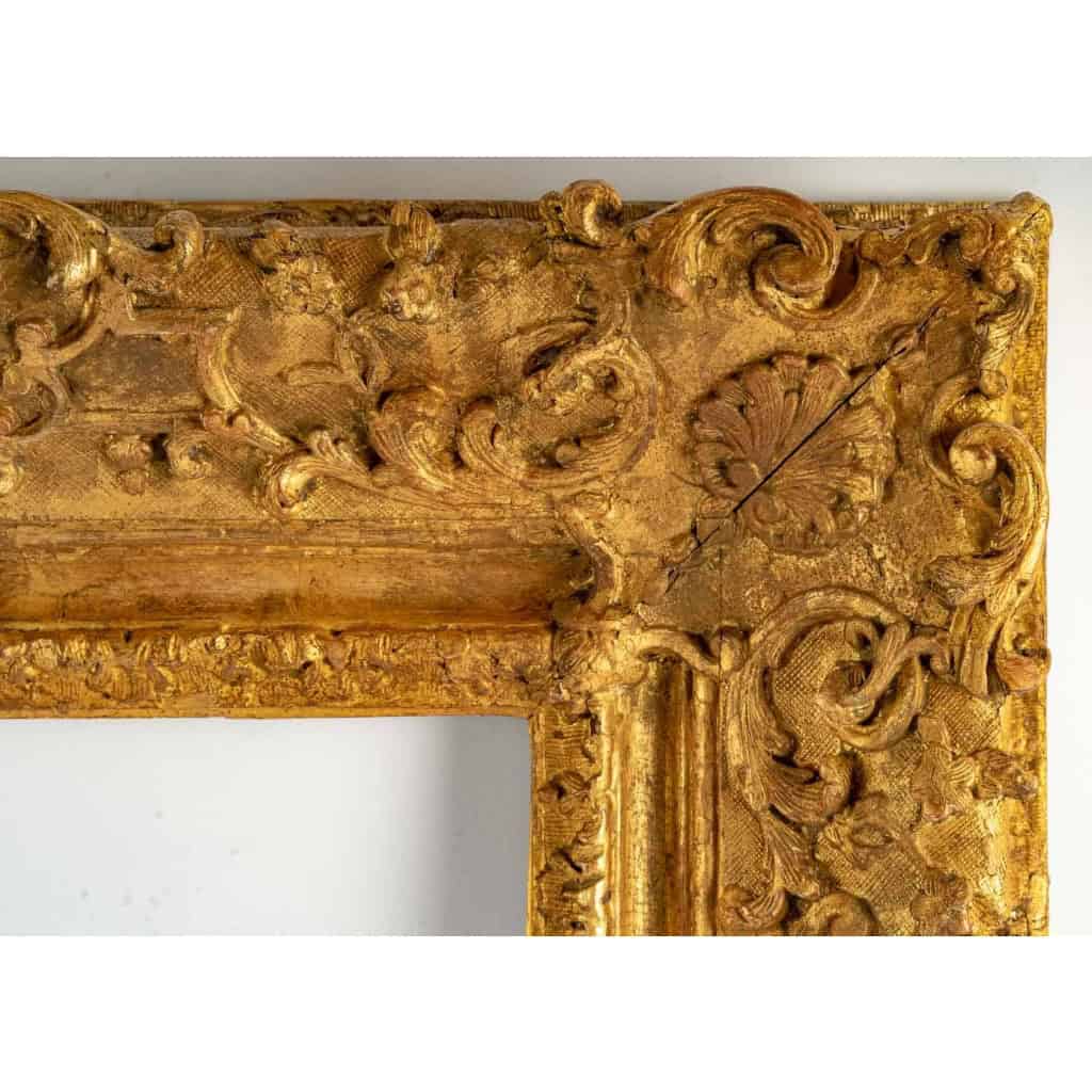 Très Beau Cadre En Bois Sculpté Doré d’époque Louis XIV – Régence | Biron Très Beau Cadre En Bois Sculpté Doré d'époque Louis XIV - Régence