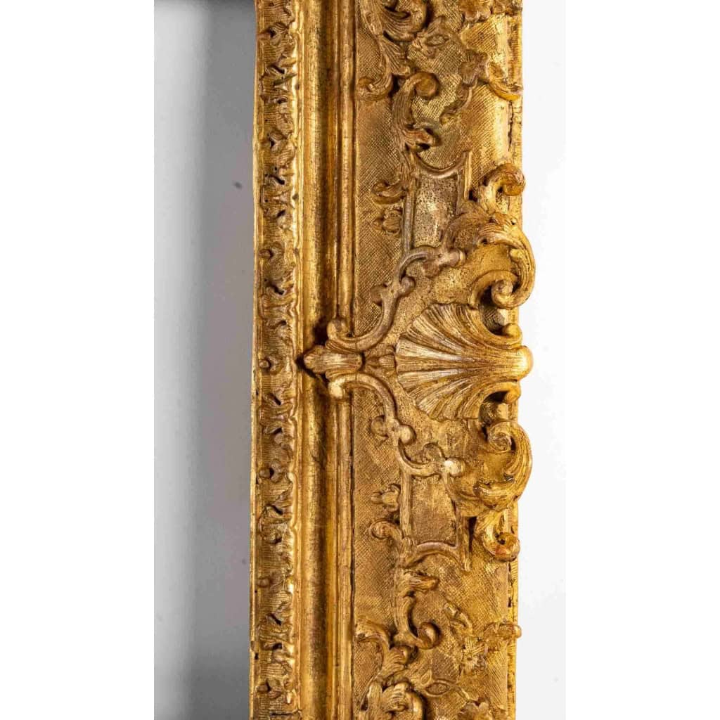 Très Beau Cadre En Bois Sculpté Doré d’époque Louis XIV – Régence | Biron Très Beau Cadre En Bois Sculpté Doré d'époque Louis XIV - Régence