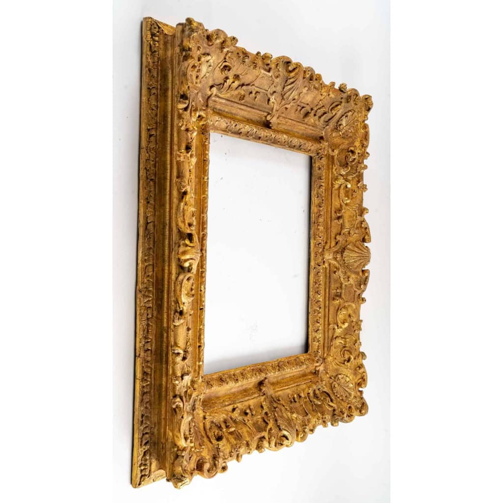 Très Beau Cadre En Bois Sculpté Doré d’époque Louis XIV – Régence | Biron Très Beau Cadre En Bois Sculpté Doré d'époque Louis XIV - Régence