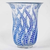 Vase « Méduse » verre blanc patiné bleu de René LALIQUE | Biron Vase "Méduse" verre blanc patiné bleu de René LALIQUE