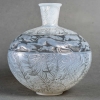 Vase « Lièvres » verre opalescent patiné gris de René LALIQUE | Biron |||||||