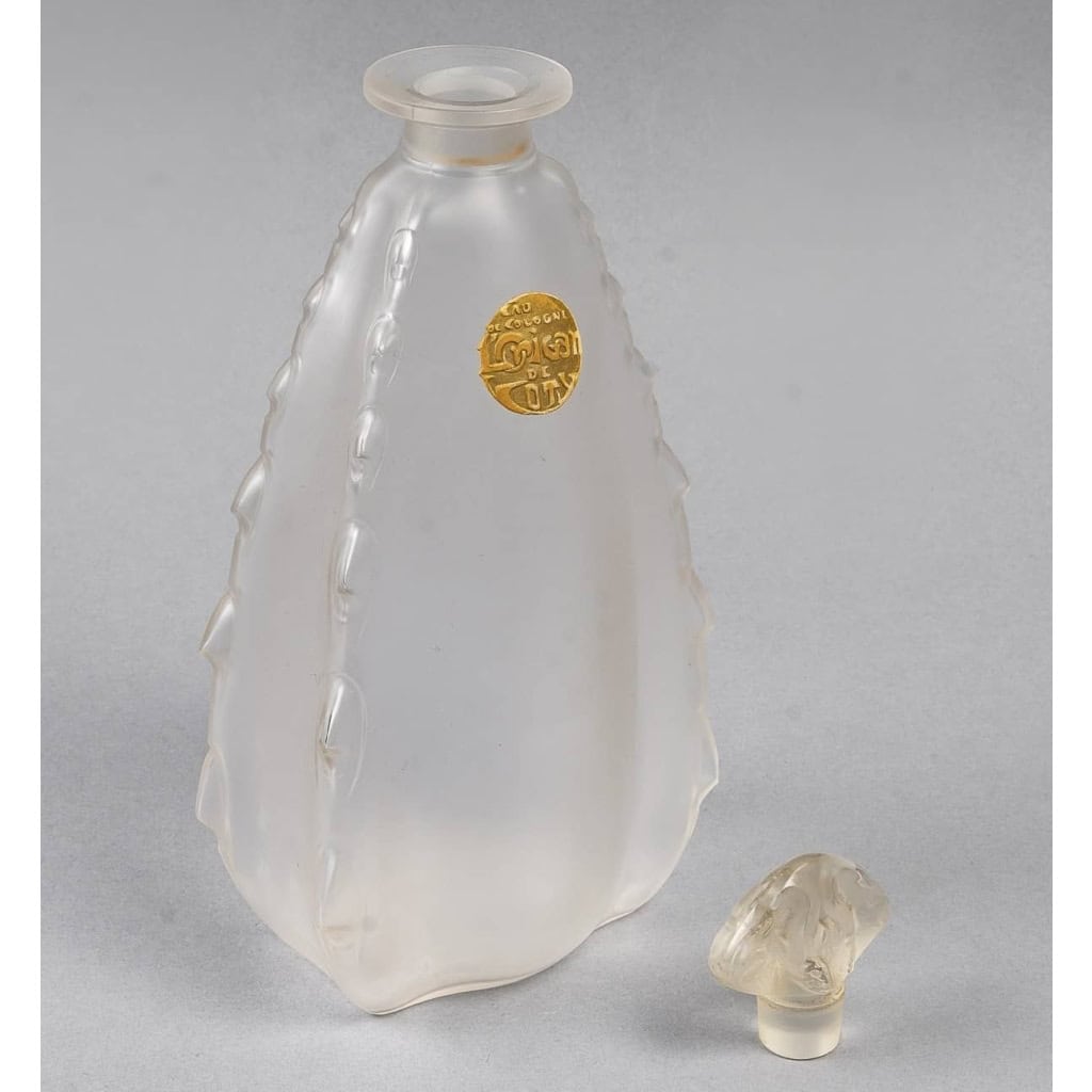 Trois Flacons « L’Origan » verre blanc de René LALIQUE pour Coty | Biron Trois Flacons "L'Origan" verre blanc de René LALIQUE pour Coty