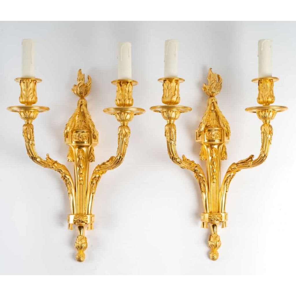 Paire d’appliques de style Louis XVI d’époque Napoléon III. | Biron ||||||