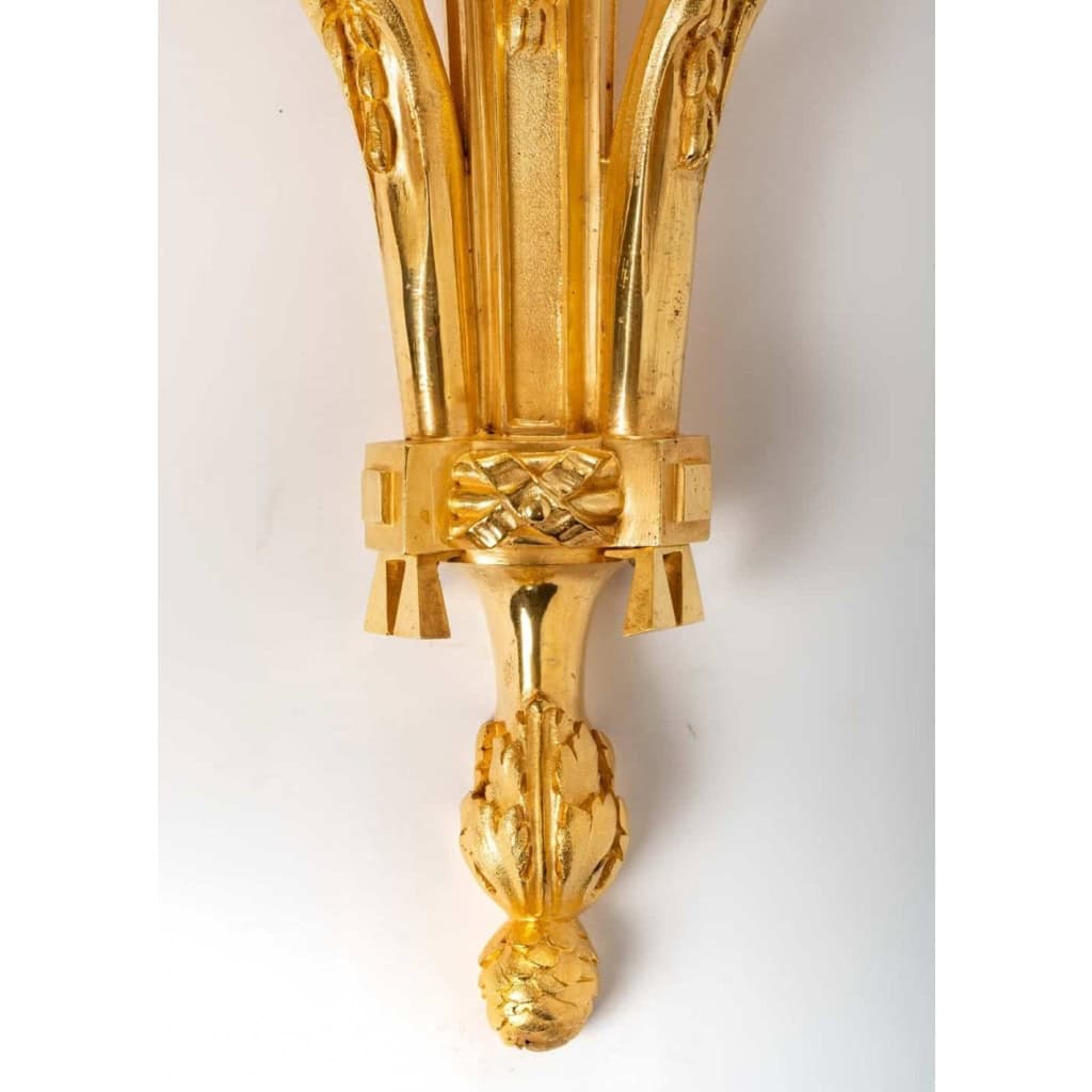 Paire d’appliques de style Louis XVI d’époque Napoléon III. | Biron Paire d'appliques de style Louis XVI d'époque Napoléon III.