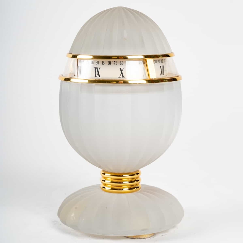 Cristallerie De Baccarat, Pendule « L’Oeuf » | Biron |||||||||