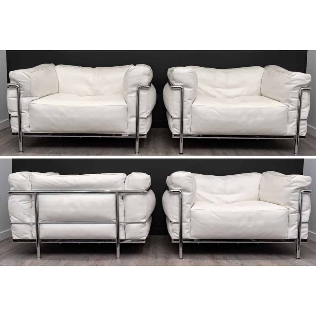 Paire de Fauteuils « LC3 » de LE CORBUSIER, PERRIAND et JEANNERET | Biron Paire de Fauteuils "LC3" de LE CORBUSIER, PERRIAND et JEANNERET