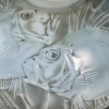 Vase « Poissons » verre opalescent patiné gris de René LALIQUE | Biron Vase "Poissons" verre opalescent patiné gris de René LALIQUE