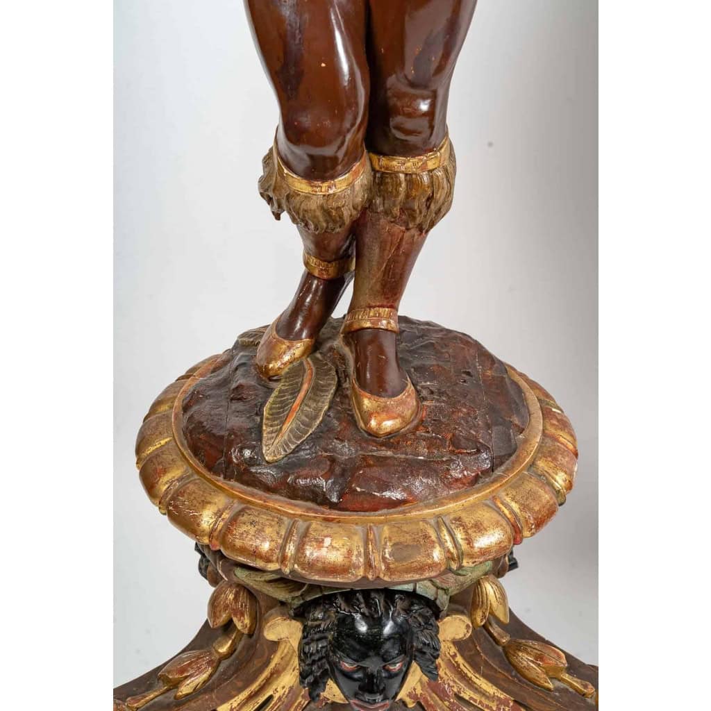 Paire de porte jardinières, Indiens d’Amérique, XIXème siècle, Bois sculpté et peint | Biron Paire de porte jardinières, Indiens d'Amérique, XIXème siècle, Bois sculpté et peint