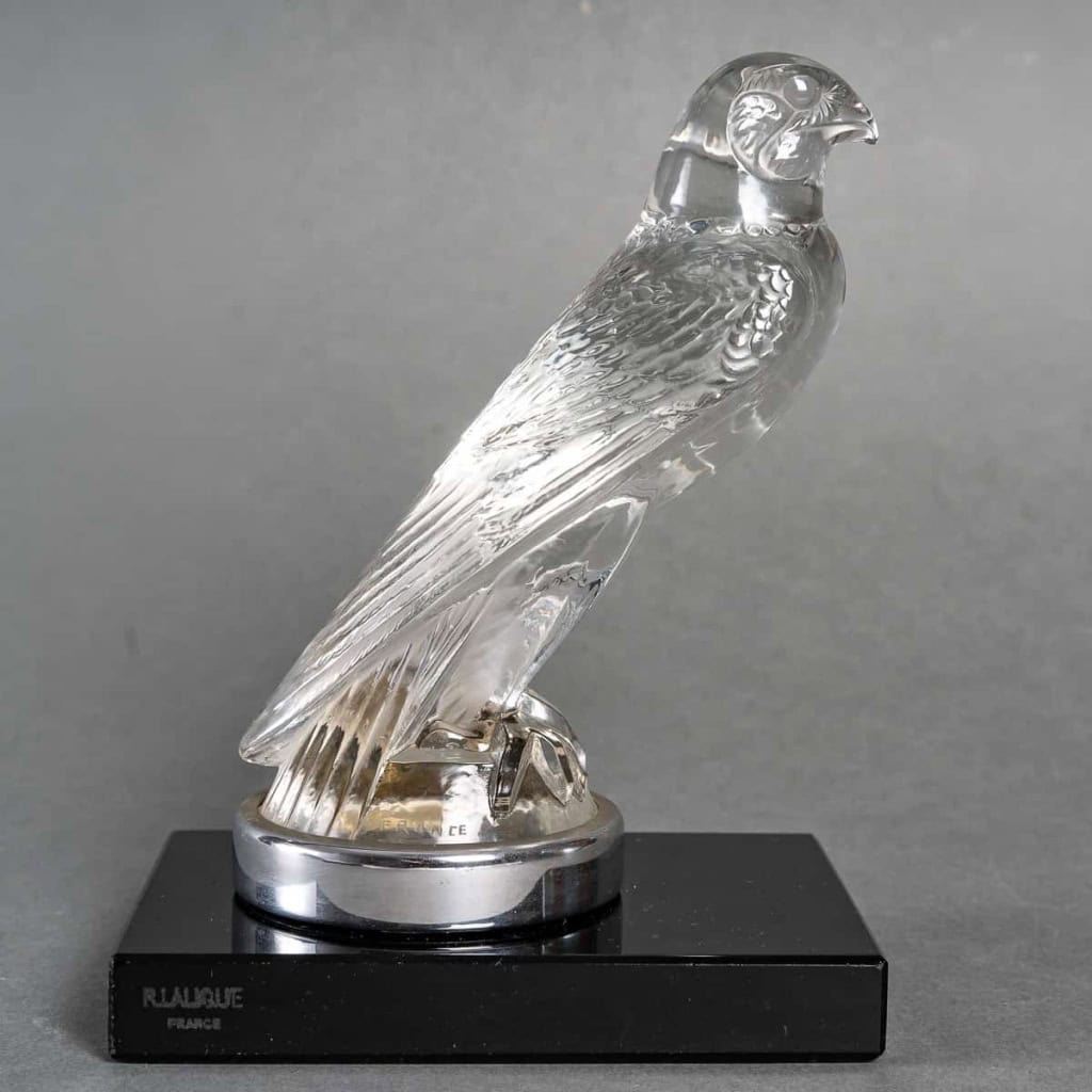 Mascotte Automobile Serre-Livres « Faucon » verre blanc de René LALIQUE | Biron Mascotte Automobile Serre-Livres "Faucon" verre blanc de René LALIQUE