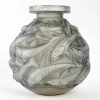 Vase « Salmonidès » verre blanc patiné bleu gris de René LALIQUE | Biron |||||||