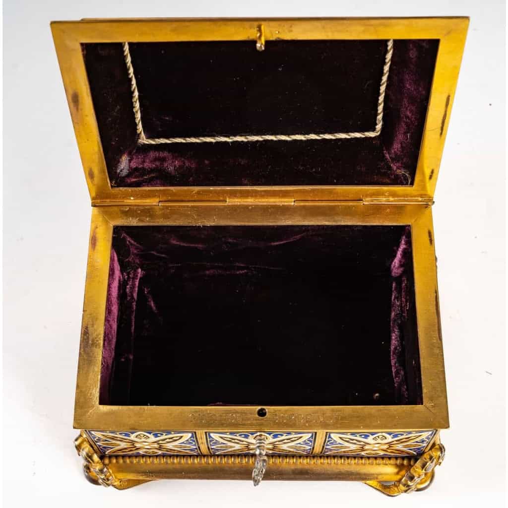 Coffret à bijoux en bronze doré fin XIXème siècle | Biron Coffret à bijoux en bronze doré fin XIXème siècle