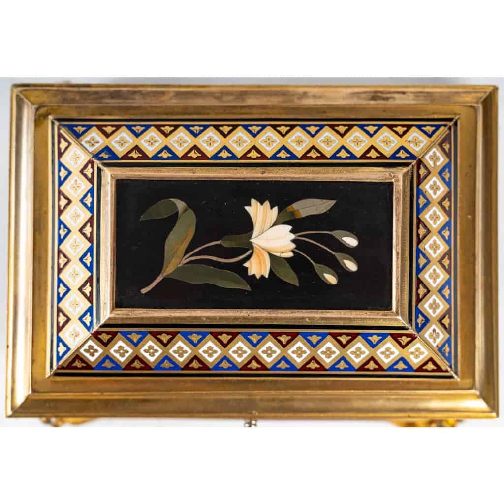 Coffret à bijoux en bronze doré fin XIXème siècle | Biron Coffret à bijoux en bronze doré fin XIXème siècle