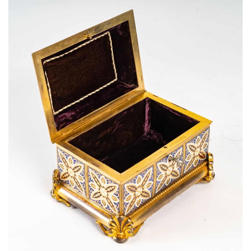Coffret à bijoux en bronze doré fin XIXème siècle | Biron Coffret à bijoux en bronze doré fin XIXème siècle
