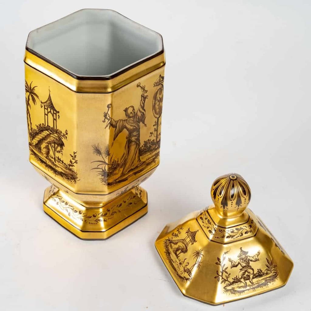 Pot à pharmacie "Le Tallec" à motifs chinois, 1950