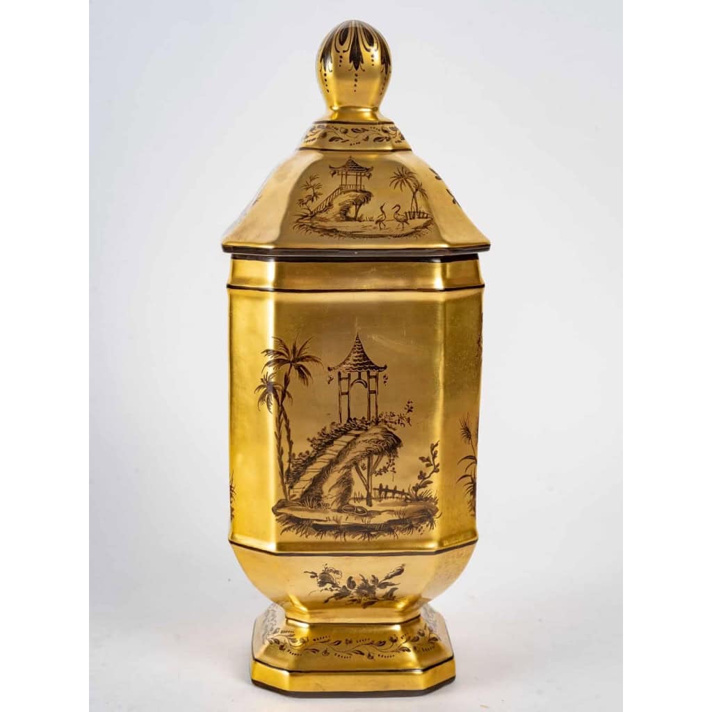 Pot à pharmacie "Le Tallec" à motifs chinois, 1950
