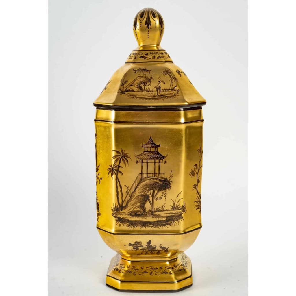 Pot à pharmacie "Le Tallec" à motifs chinois, 1950
